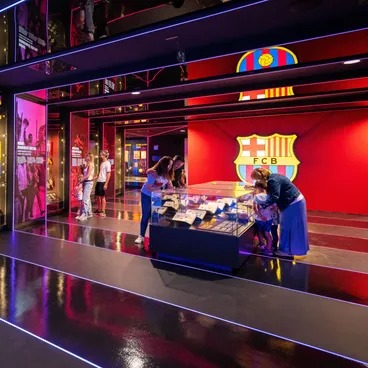 FC Barcelona: Immersive Tour - Virtual Xperience (Accesos de 13:30h a 18h)